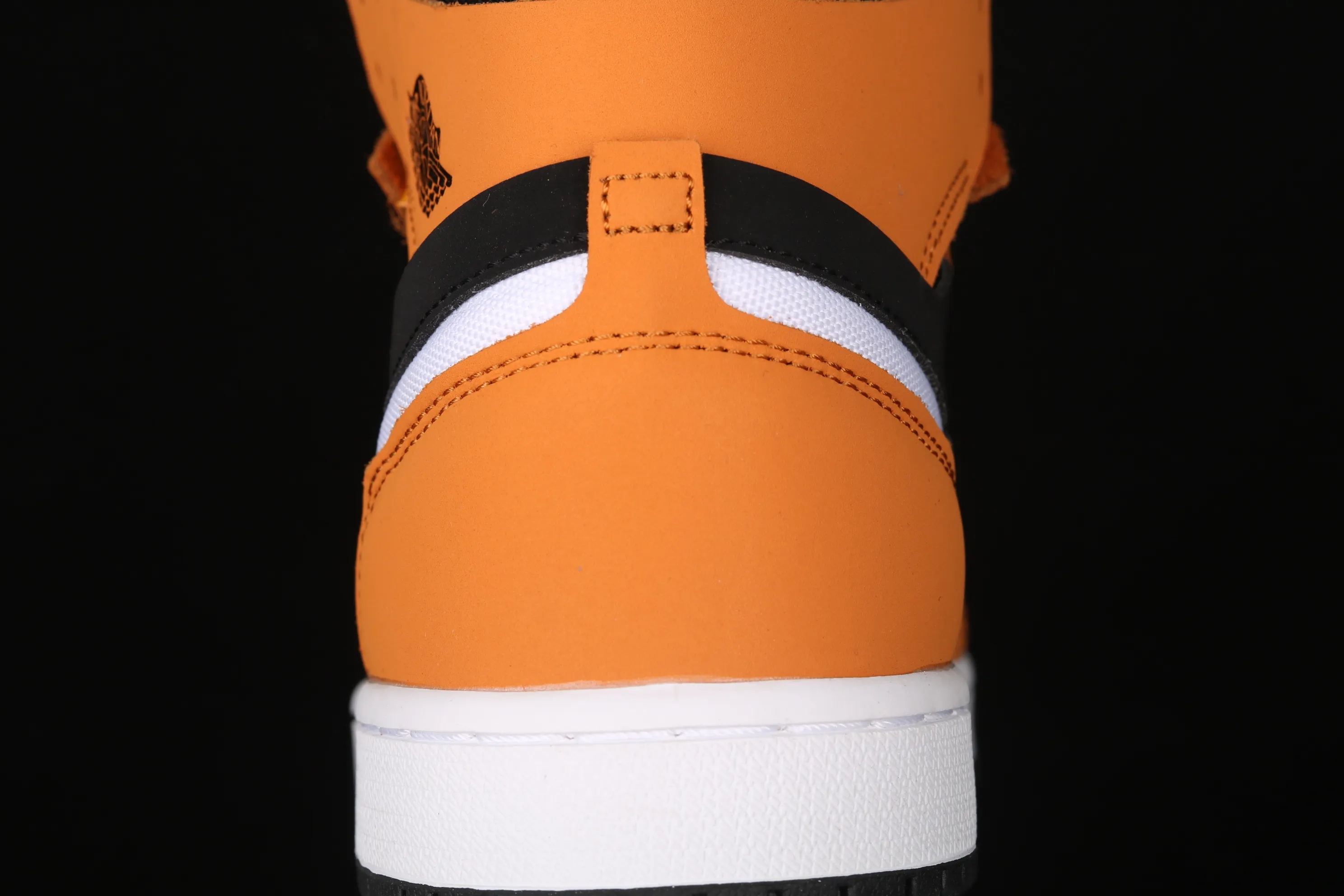 All categories Air Jordan Jordan series basketball shoes Air Jordan 1 High P version Air Air Jordan 1 High Zoom AJ1 Joe 1 black wheat color CT0978-002